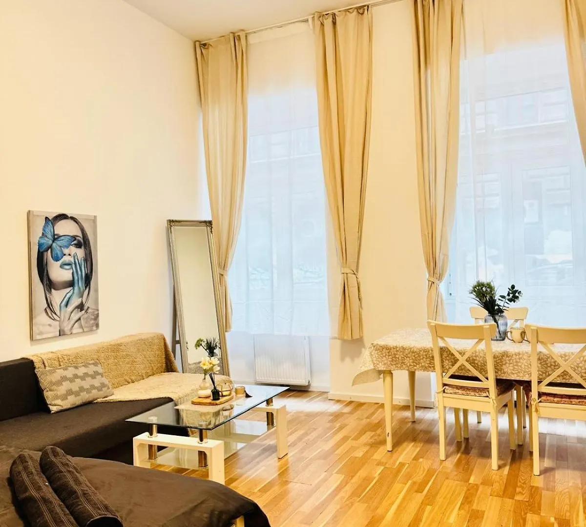 Comfortable Studio Apt, 15 Minutes To Rathausplatz Vienna