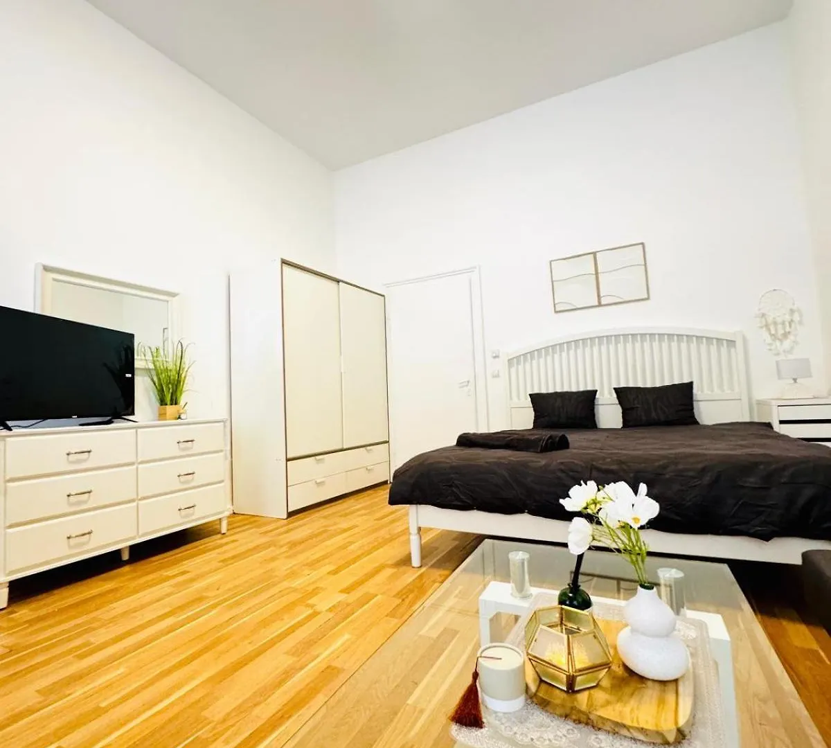 Comfortable Studio Apt, 15 Minutes To Rathausplatz Vienna
