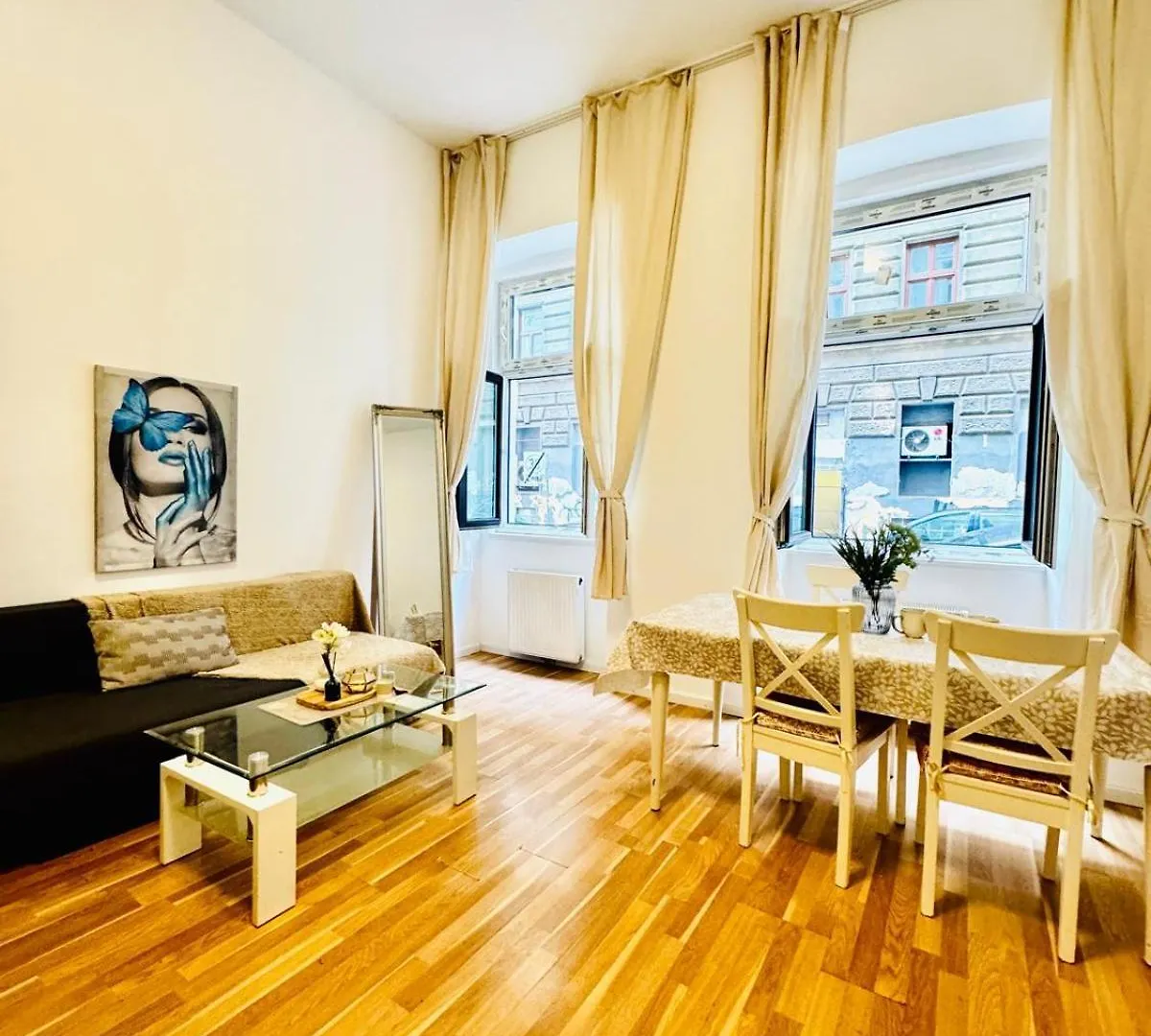 Apartment Comfortable Studio Apt, 15 Minutes To Rathausplatz Vienna Austria