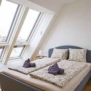 Apartment Ottakring, Vienna