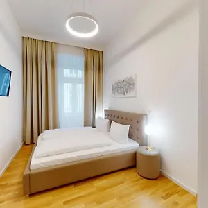 Alon Homes - Premium Center فيينا