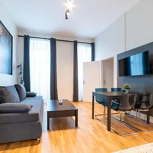 Apartment Ottakringer, Vienna