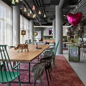 Moxy East Βιέννη
