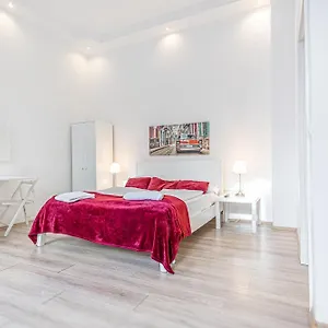 Sleek - Suitable For Longstays Apartament