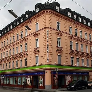 3* Hotell Caroline
