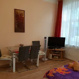  Apartment Stella